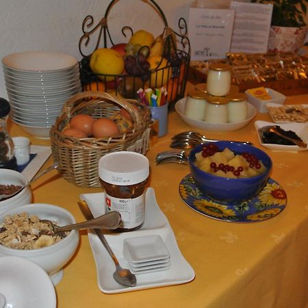Bed and Breakfast La Vieille Bastide Flayosc Exterior foto